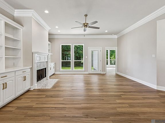2nd image of 18508 Plantation Blvd
