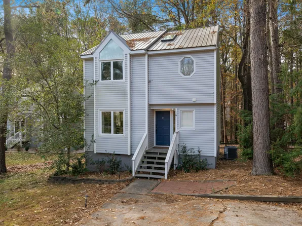 19 Lansgate Ct, Durham, NC 27713