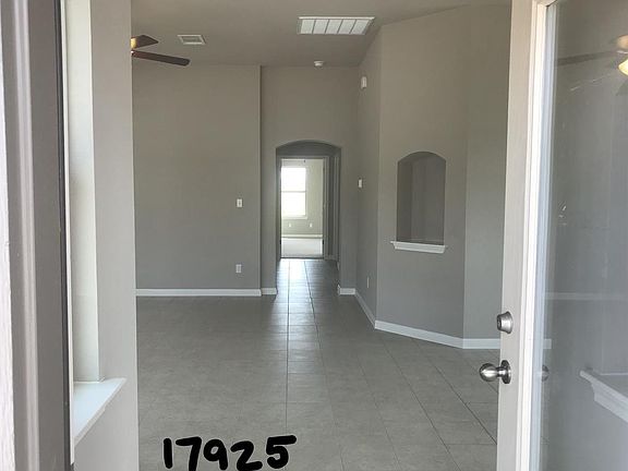 5th image of 17925 Lungo St