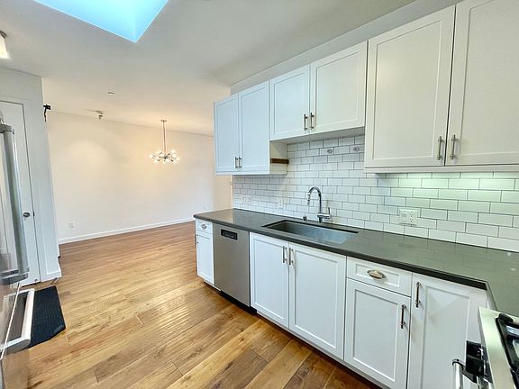 4th image of 1275 Indiana St Unit 402