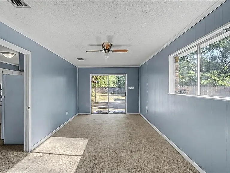 6258 Western Hills Ave — Photo 15
