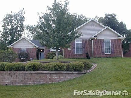 275 Madelines Park Front