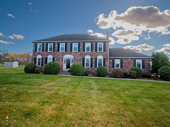 87 French Farm Rd, North Andover, MA 01845