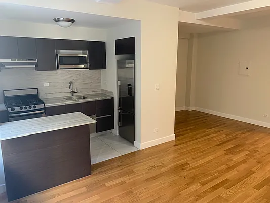 Rented by Stonehenge NYC LLC | media 4