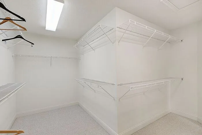 4161 Kattman Ct — Photo 20