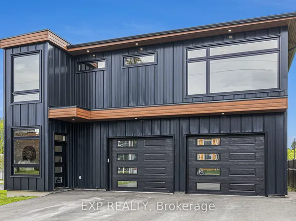 1056 Notre Dame St, Russell, ON K0A 1W0