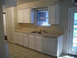 4th image of 2423 Bayou Dr