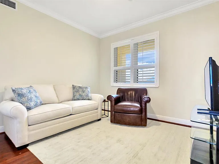 5823 Bowen Daniel Dr #802 — Photo 31