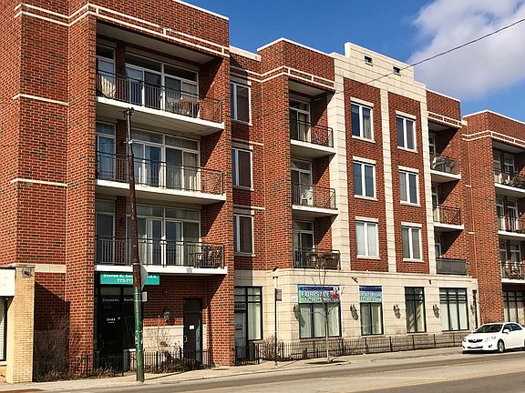 2nd image of 6444 W Belmont Ave APT 304