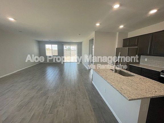 3rd image of 19325 N Los Gabrieles Way