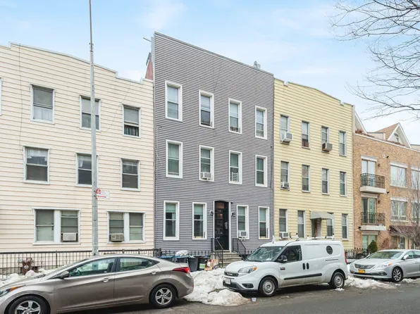 247 Devoe Street image 1 of 9