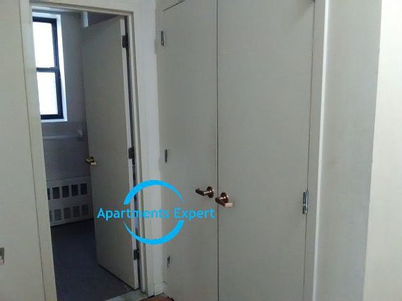 3rd image of 2796 8th Ave APT 3A