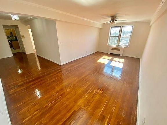2nd image of 1111 Midland Ave #3HH