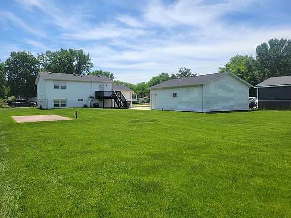 2nd image of 1410 Arvidson Dr
