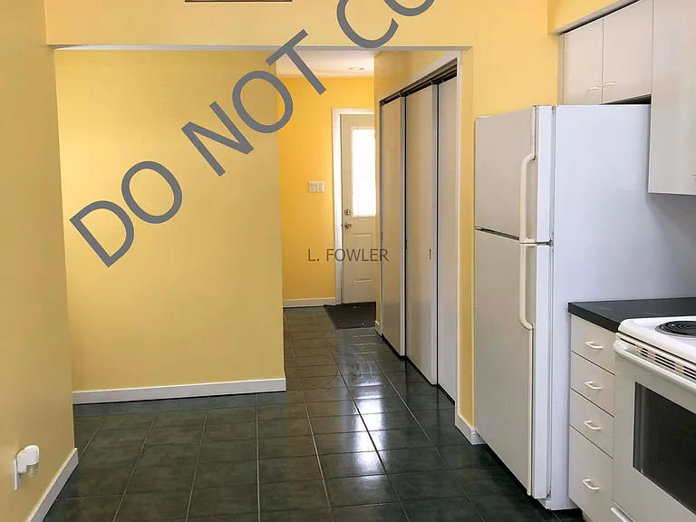 3320 Normandy Rd — Photo 6