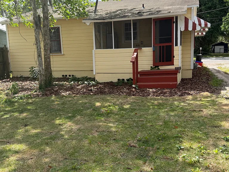 228 NW 4th Ave — Photo 4