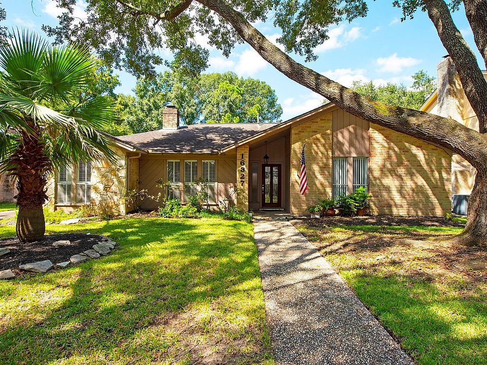 1st image of 16327 Heatherdale Dr