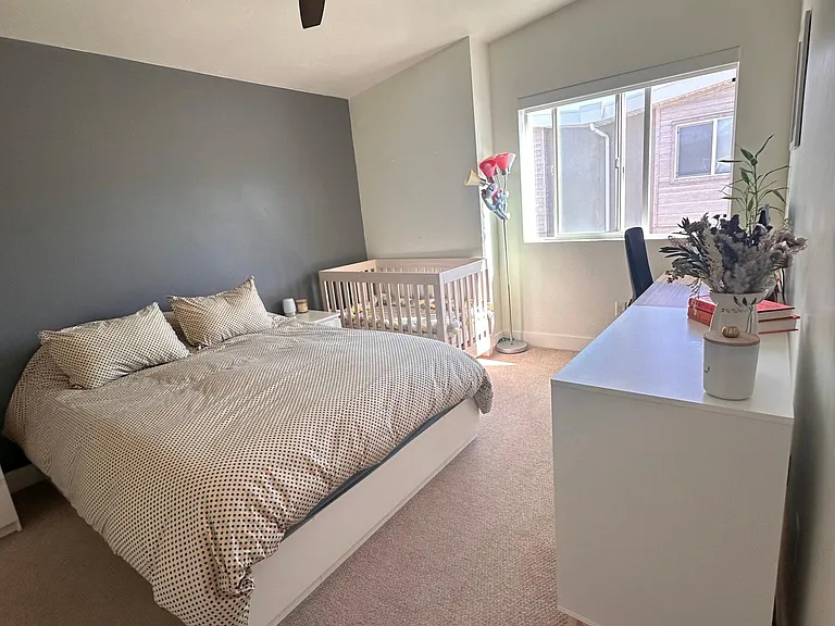 1037 W Rooftop Dr — Photo 8