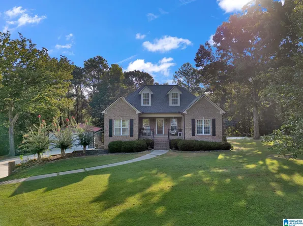 206 Deerwood Dr, Hayden, AL 35079
