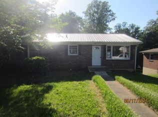 115 Englewood Ln, Danville, VA 24541