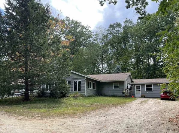 134 Concord Road, Lee, NH 03861