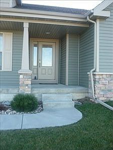 2nd image of 664 Gatsby Glen Dr
