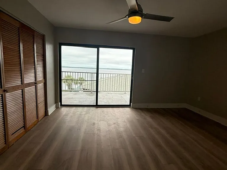 2289 Surf Rd #B-6 — Photo 9