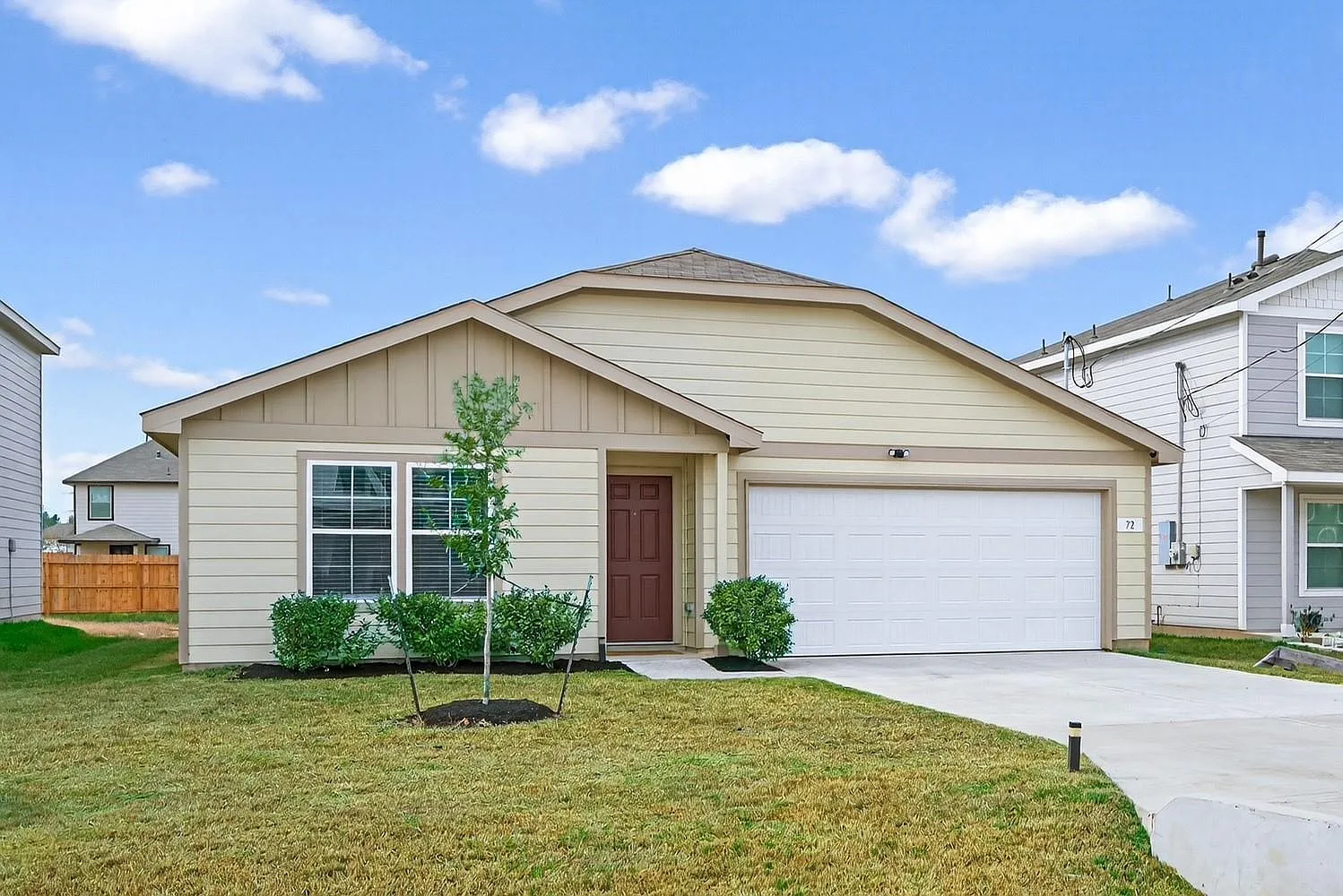 4 bed, 2.0 bath, 1804 sqft, $1,950 — Photo 1