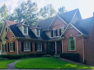 975 River Oaks Dr, Cropwell, AL 35054