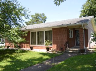 501 W Reed St, Benton, IL 62812