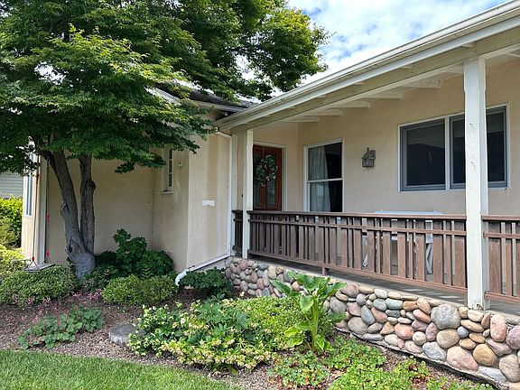 2nd image of 1339 Norman Dr