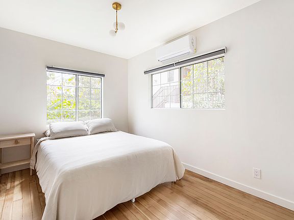 5th image of 1644 Lucretia Ave