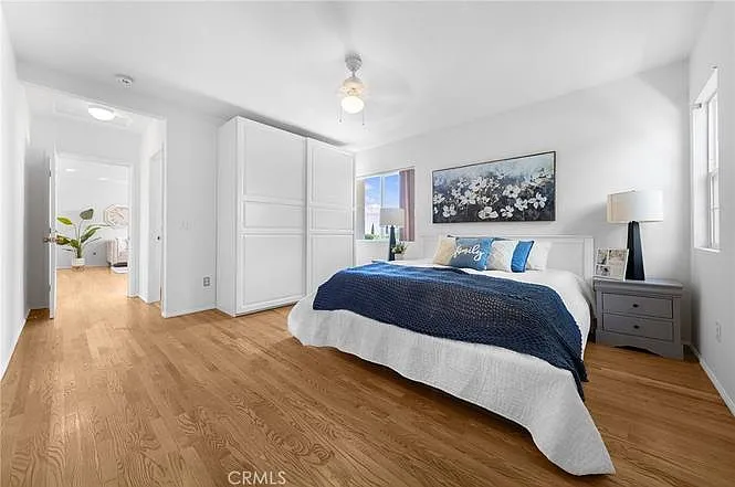 1003 Langley Way — Photo 15
