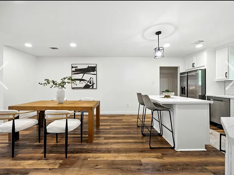 1610 Antoine Dr — Photo 7