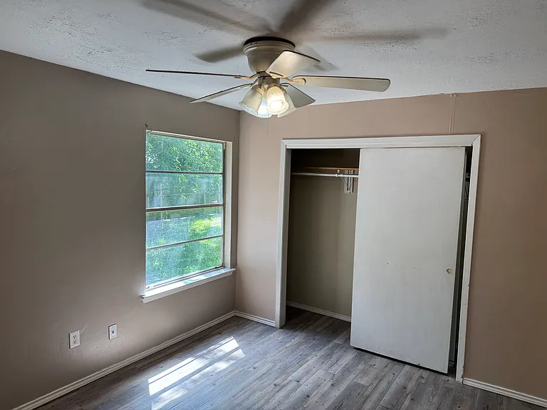 2405 Long Dr #A — Photo 7