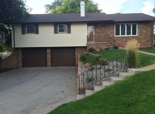 930 E Sheridan St, West Point, NE 68788