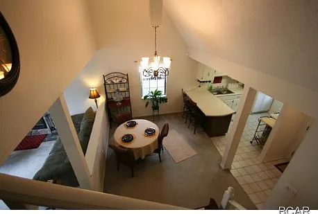 321 Courtford Dr — Photo 7