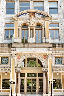 Rented by Corcoran | media 21