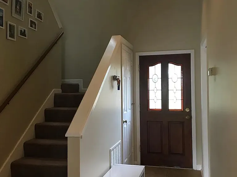 2607B Blakemore Ave — Photo 3