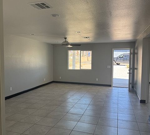3rd image of 24265 Sunnymead Blvd