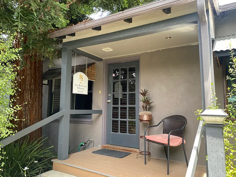 Front porch of The Redwood Hideaway