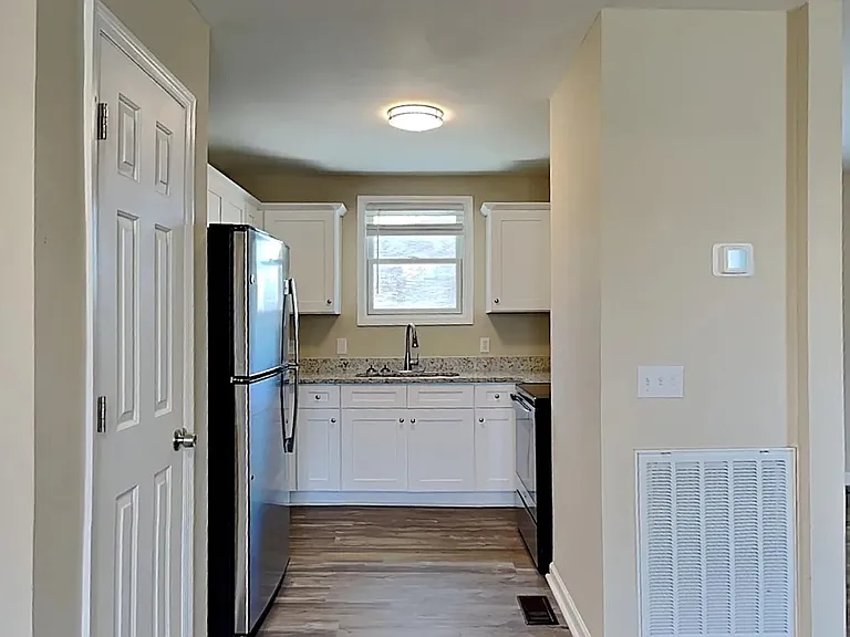 3833 Buena Vista Pike — Photo 7