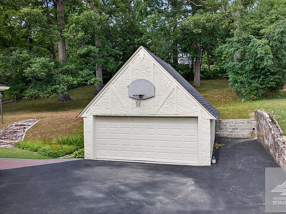 4th image of 2815 Bland Rd