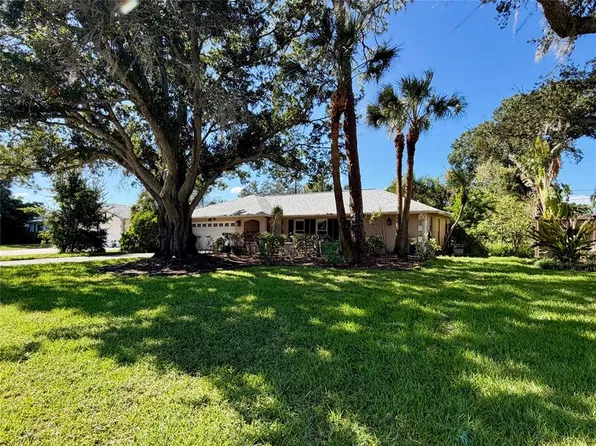 5230 VENETIAN BOULEVARD NE, ST PETERSBURG, FL 33703