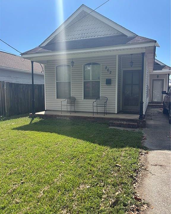1st image of 862 Avenue C