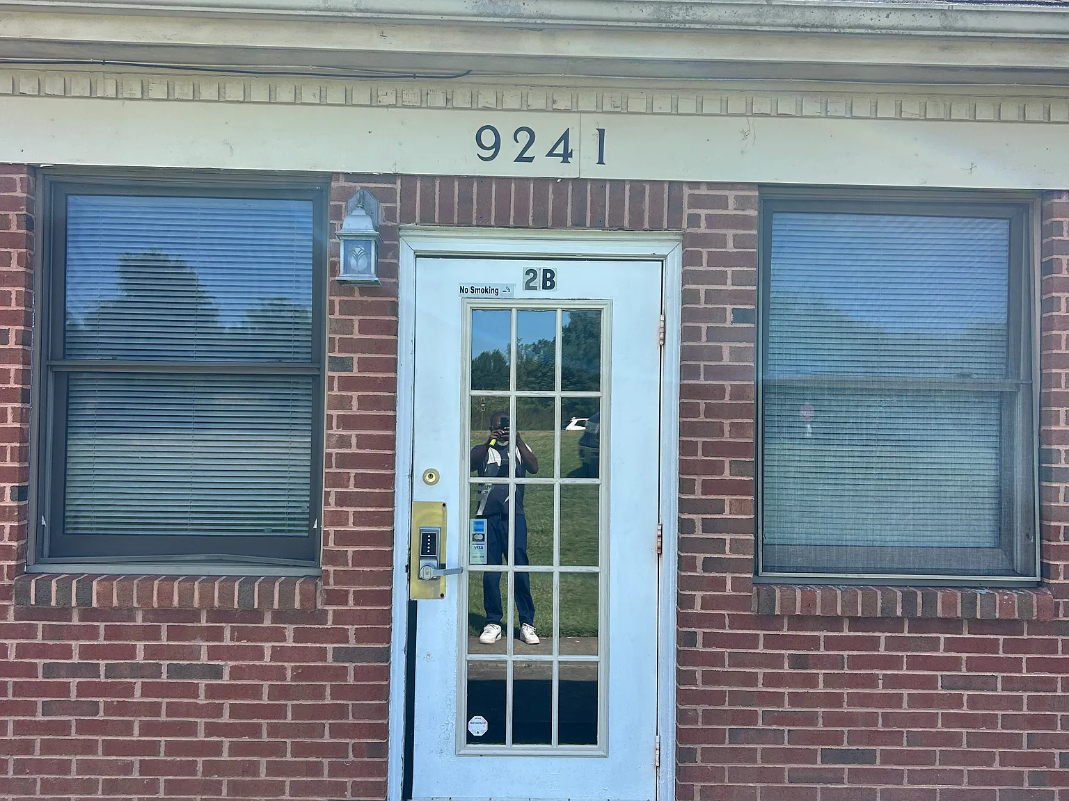 9241 Courthouse Rd — Photo 1