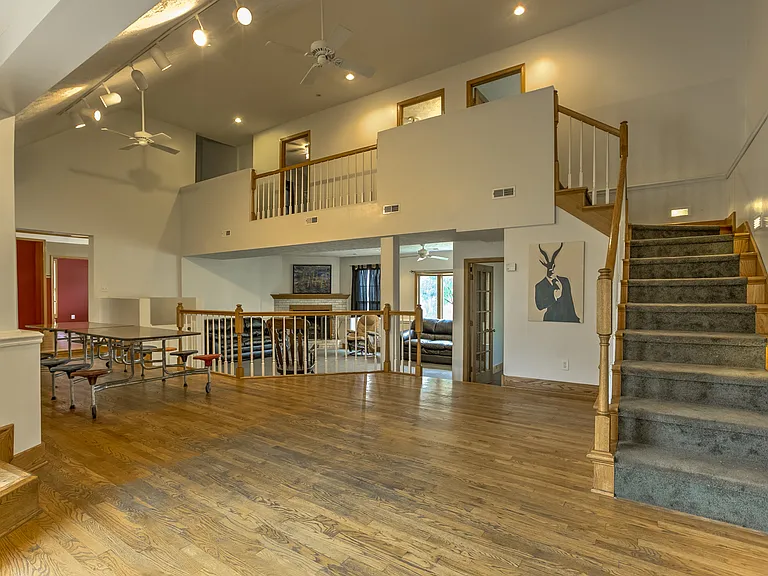 1410 Park Wild Ave — Photo 3
