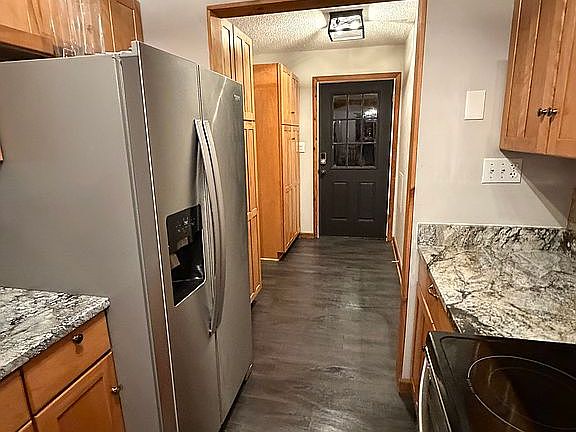 5th image of 1784 White Tail Ct