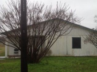 703 W 4th St, Freeport, TX 77541