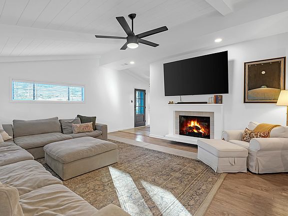 5th image of 2578 Elmore Park Rd